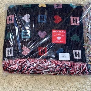 Harvey’s seatbelt bags